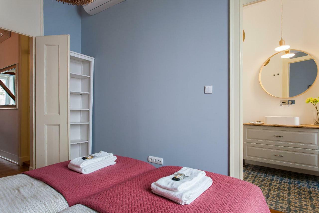 ליסבון Bairro Alto 3 Bedroom Patio Flat! מראה חיצוני תמונה