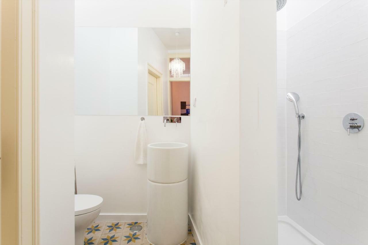 ליסבון Bairro Alto 3 Bedroom Patio Flat! מראה חיצוני תמונה